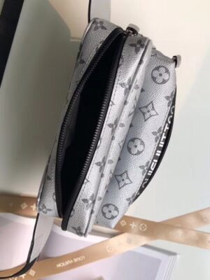 Louis Vuitton Replica Monogram SiLV Replicaer Canvas Bumbag Bag M43828 2018