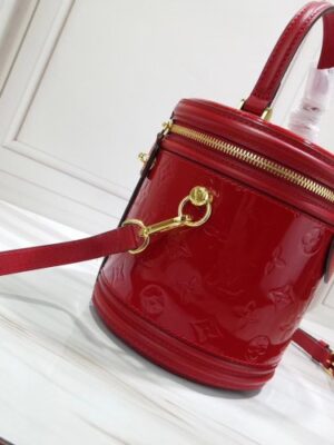 Louis Vuitton Replica Monogram Vernis Leather Canvas Cannes Beauty Case Bucket Bag M53998 Rouge 2019