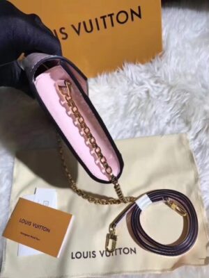 Louis Vuitton Replica Monogram Vernis Leather Envelope Clutch on Chain M90990 Light Pink