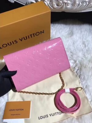 Louis Vuitton Replica Monogram Vernis Leather Envelope Clutch on Chain M90990 Pink