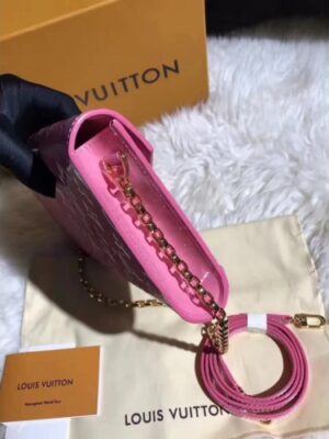 Louis Vuitton Replica Monogram Vernis Leather Envelope Clutch on Chain M90990 Pink