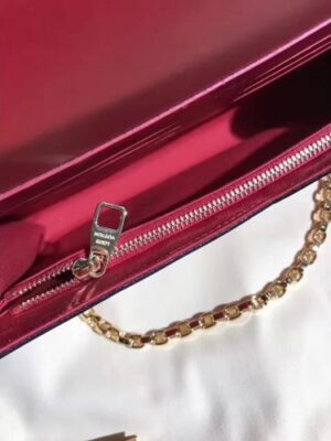 Louis Vuitton Replica Monogram Vernis Leather Envelope Clutch on Chain M90990 Red