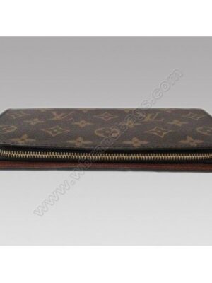 Louis Vuitton Replica Monogram Zipped Purse