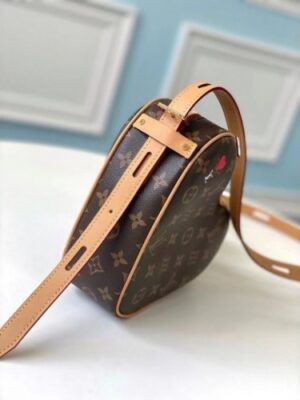 Louis Vuitton Replica Monogram canvas Game On Cœur Bag M57456