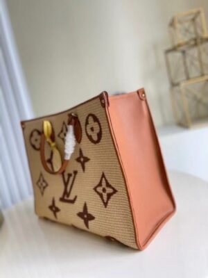 Louis Vuitton Replica OnTheGo GM Bag In Raffia With Brown Leather M57644