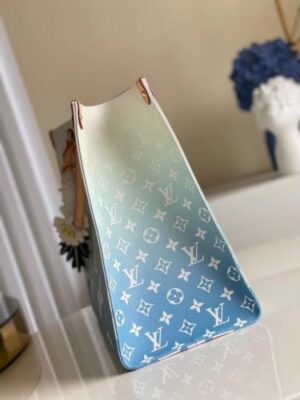 Louis Vuitton Replica OnTheGo GM Bag Monogram Giant M57639