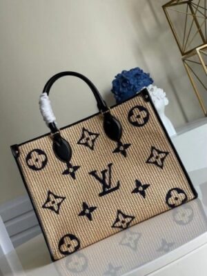 Louis Vuitton Replica OnTheGo MM Bag In Raffia With Blue Leather M57723