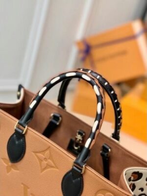 Louis Vuitton Replica OnTheGo MM Bag Monogram Empreinte M58521