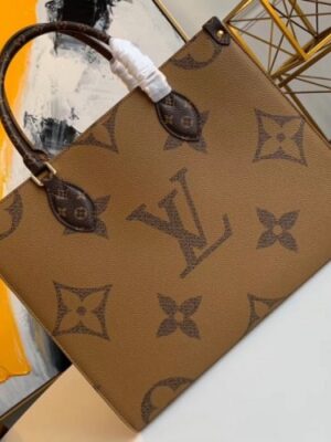 Louis Vuitton Replica Onthego MM Bag Monogram Reverse M45039