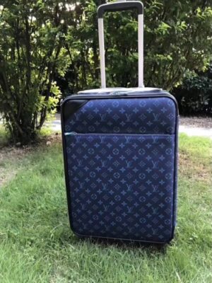 Louis Vuitton Replica Pégase Légère 58 Monogram Canvas Business Rolling Luggage 23251 Blue