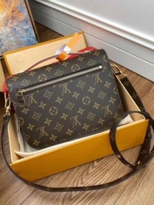 Louis Vuitton Replica Pochette Metis Bag Monogram Canvas M44875