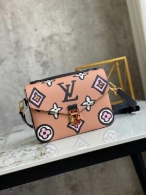 Louis Vuitton Replica Pochette Metis Bag Monogram Print M45823