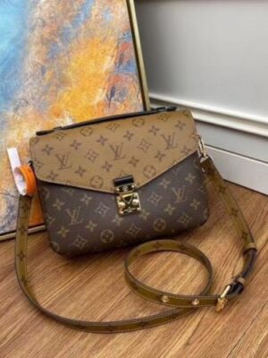 Louis Vuitton Replica Pochette Metis Bag Monogram Reverse M44876