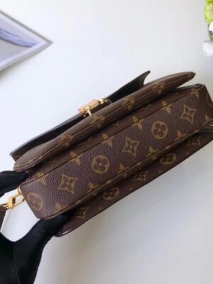 Louis Vuitton Replica Pochette Metis Monogram Canvas M41465