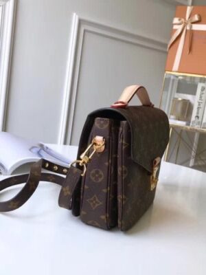 Louis Vuitton Replica Pochette Metis Monogram Canvas M41465