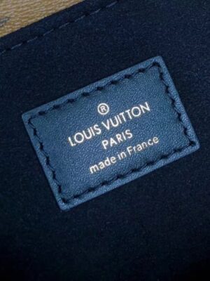 Louis Vuitton Replica Pochette Metis Monogram Reverse Canvas M41465