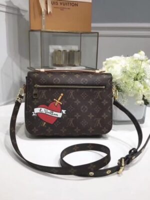 Louis Vuitton Replica Pochette Metis in Monogram Canvas M43991 2018