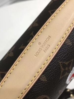 Louis Vuitton Replica Pochette Metis in Monogram Canvas M43991 2018