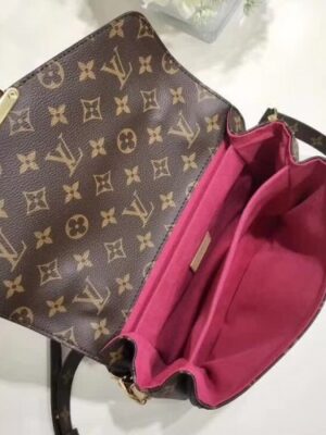 Louis Vuitton Replica Pochette Metis in Monogram Canvas M43991 2018