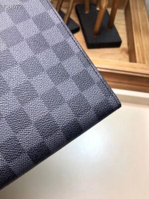 Louis Vuitton Replica Pochette Voyage MM Bag Damier Graphite Canvas N41696