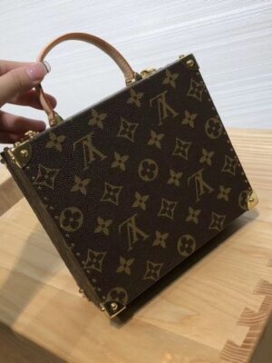 Louis Vuitton Replica Print Monogram Canvas Box Bag 2019