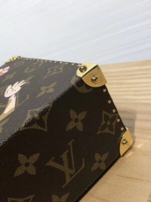 Louis Vuitton Replica Print Monogram Canvas Box Bag 2019