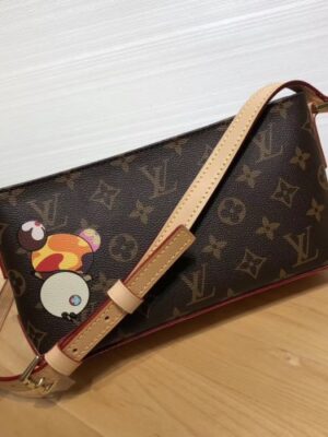 Louis Vuitton Replica Print Monogram Canvas Crossbody Bag 2019