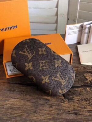 Louis Vuitton Replica Round Large 6 Key Holder Monogram Canvas