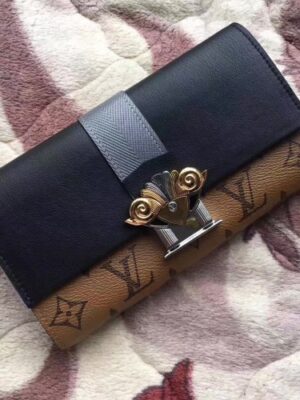 Louis Vuitton Replica SARAH WALLET M64488 2017