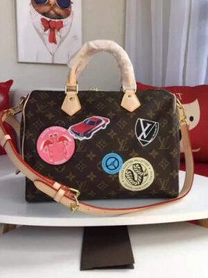 Louis Vuitton Replica SPEEDY BANDOULIERE 30 WORLD TOUR M43231