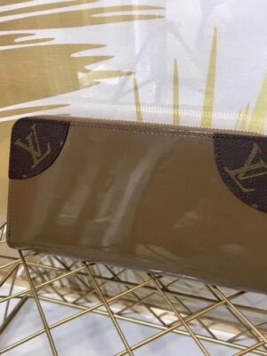 Louis Vuitton Replica Sarah Monogram Vernis Leather Zip Around Wallet Taupe 2018