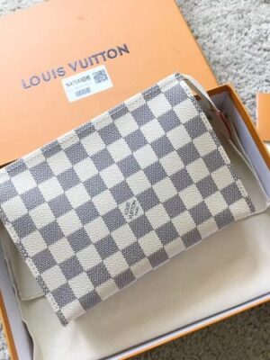 Louis Vuitton Replica Toiletry Pouch 19 Bag M47544 Damier Azur Canvas