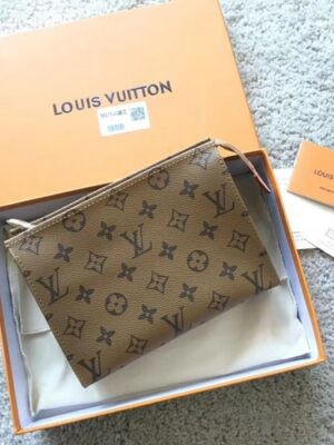 Louis Vuitton Replica Toiletry Pouch 19 Bag M47544 Monogram Reverse Canvas