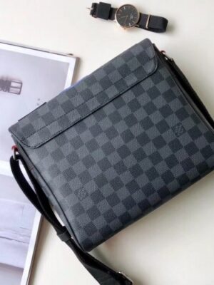 Louis Vuitton Replica Travel Stickers Patches Alps Damier Graphite Canvas District PM Messenger Bag N40040 2018