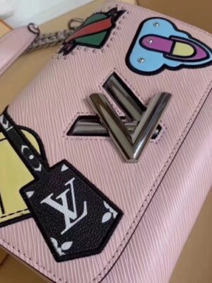 Louis Vuitton Replica Twist MM Flap Bag in Epi Leather M52487 Pink 2018