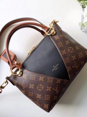 Louis Vuitton Replica V Tote BB Handbag M43976 Black 2018