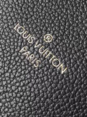 Louis Vuitton Replica V Tote MM Handbag M43948 Black 2018