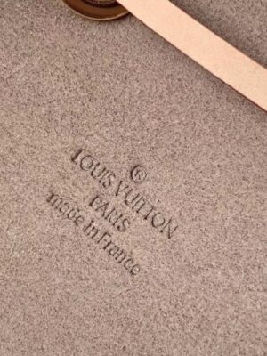 Louis Vuitton Replica Vintage Monogram Canvas NeoNoe Bag M42229 Black/Multicolor