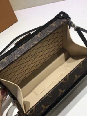 Louis Vuitton Replica Wild Petite Malle Bag M51480 2018