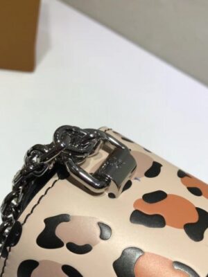 Louis Vuitton Replica Wild Twist MM Bag M51832 2018