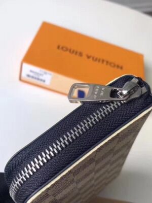 Louis Vuitton Replica Zippy Vertical Men's Wallet in Damier Canvas N62632