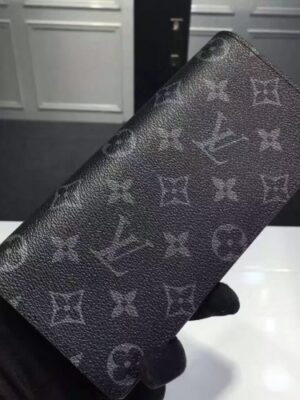 Louis Vuitton Replica iconic black and grey Monogram Eclipse canvas wallet